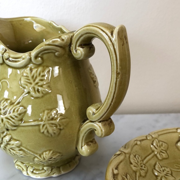 New VTG Mustard Yellow/Green Water Pitcher Bowl Cluster of Grapes Made in Japan - Picture 8 of 12